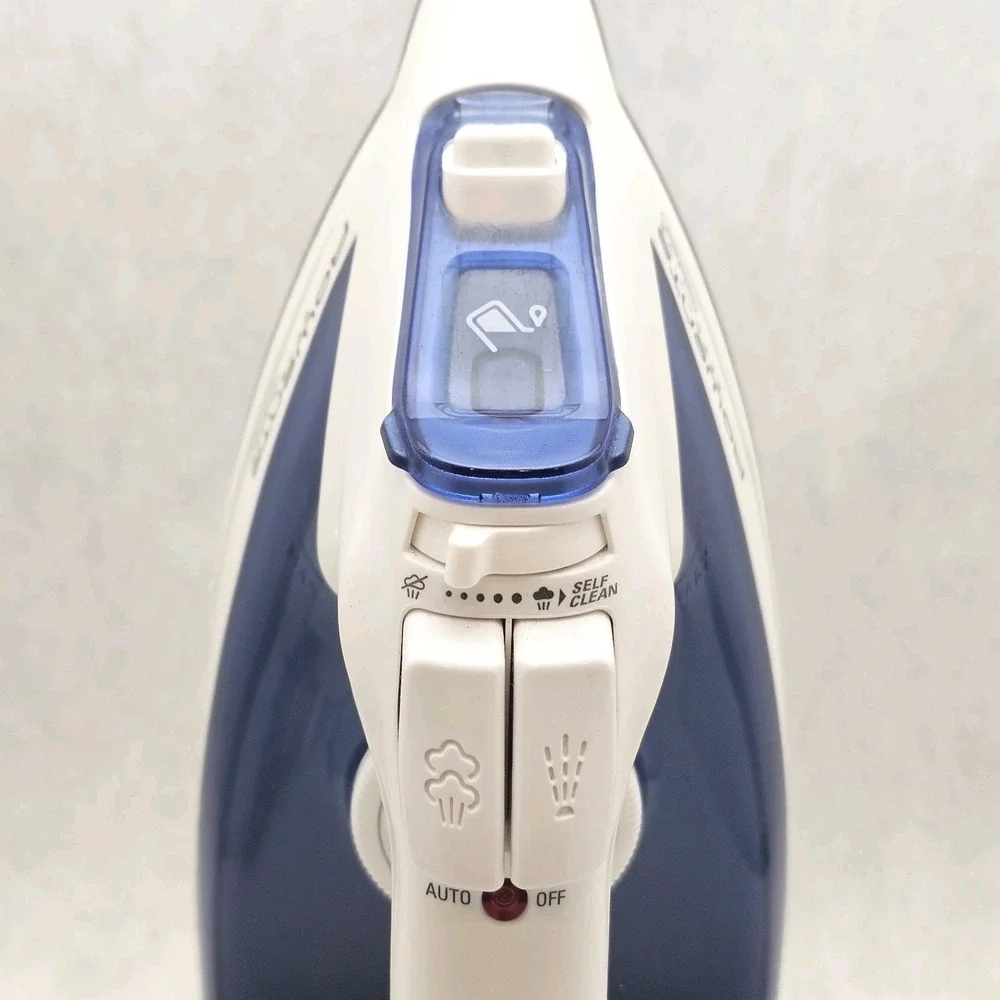EUC Rowenta Effective Comfort, Model DW 2070 Steam Iron 1600 Watt *Tested Works*